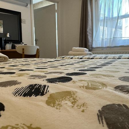St Georges Guest House Saint Peter Port Bagian luar foto