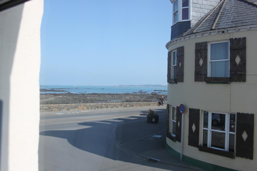 St Georges Guest House Saint Peter Port Ruang foto